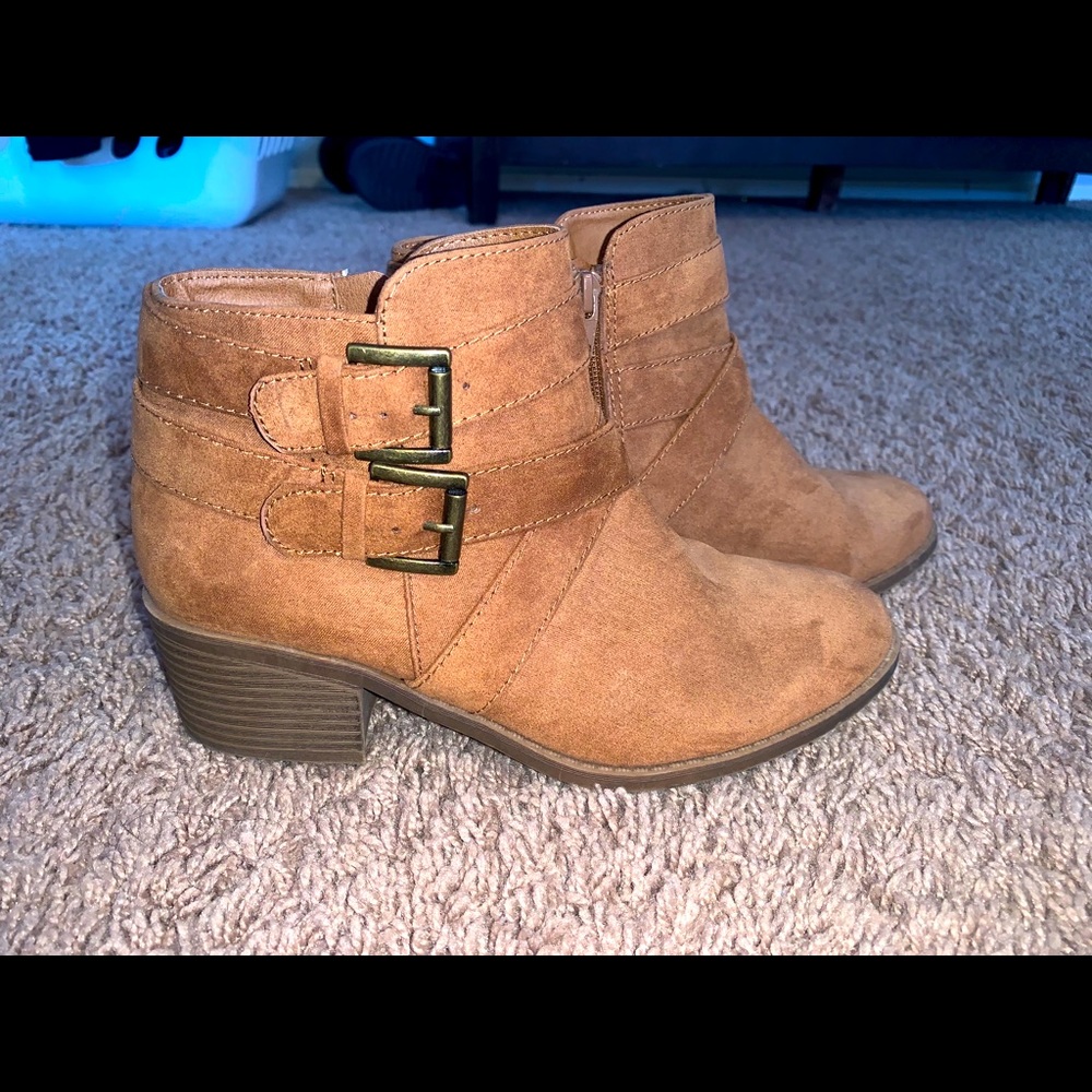 Girls Art Class Boots